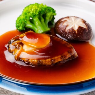 【正宗中華料理】 使用新鮮海鮮和高級食材的正宗中華料理