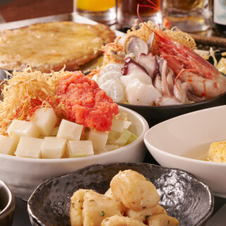 定番〜創作まで豊富な種類のもんじゃをご用意！