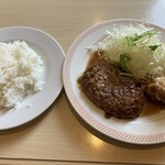 ジョイフル - 日替りランチ(唐揚げとハンバーグ)