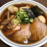 らぁ麺 すぎ本 - 醤油特製らぁ麺1,800円