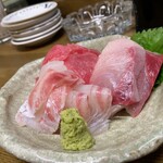 山屋 - 刺身盛合せ　1,600円