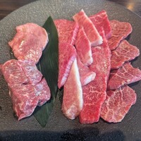 焼肉うしごろ 銀座並木通り店 - 