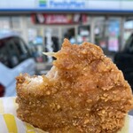 ファミリーマート - 料理写真:ファミチキ骨なし 税込220円