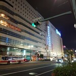 セブンイレブン - 対面の建物