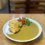 サン・カレー - チキンカツハーフ ルー大盛り