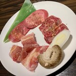 Sakuragichou De Yakiniku Douraku - 