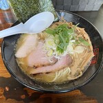 濃麺 海月 - 鶏濃麺