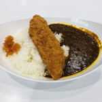 シーウインド - まぐろカツカレー　930円