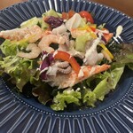 魚バル＆魚カフェ BINBIYA - サラダ