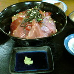 たばら食堂 - 生マグロ付け丼　７００円
