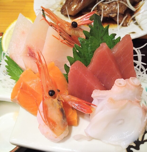 重い槍 - 不動の沢（食堂）の写真