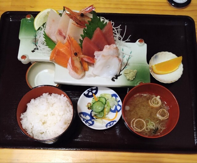 重い槍 - 不動の沢（食堂）の写真