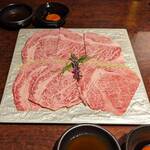 黒毛和牛焼肉 虎斑 - ♪太田牛リブロース♪ ( 焼きしゃぶ )