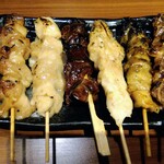 Taishuu Izakaya Toriichizu - 2023/10月上旬。串焼きおまかせ6本盛り(塩ダレ)。