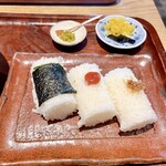 三佳 - おむすび 3個＆お漬物 400円