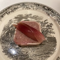 南蛮 銀圓亭 - ミョーガのピックルス、アーンド鴨のテリーヌ。塩の効かせ方の抑制が決め手、かな。