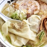 らーめん くぼ田 - ワンタン