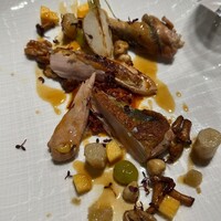 ラール・エ・ラ・マニエール - メインのほろほろ鳥