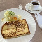Gurammeru - モーニングセットＤ　600円（税込）
                        　フレンチトースト、ゆで玉子、サラダ、コーヒー