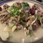 京城串店 - ラム脊骨煮込鍋　（白湯or旨辛）