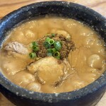 下品なぐらいダシのうまいラーメン屋 - 濃厚は良いが飽きるなぁ