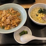 天宝 - Bセット(特丼+半ラーメン(塩))