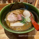 焼きあご塩らー麺 たかはし - 