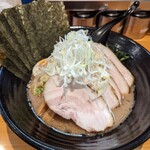 横浜ラーメン てっぺん家 - 