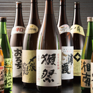 [Carefully selected sake] More than 10 types at all times! We also recommend comparing drinks ◎