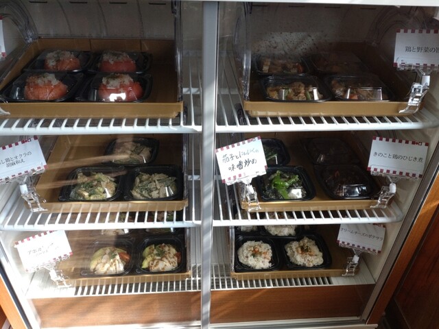 惣菜と弁当 むかいやま - 愛宕橋（惣菜・デリ）の写真