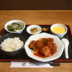中華食堂わんちゃん - 酢豚ランチ