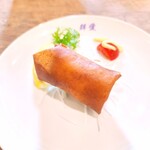 愛群 - コース：牡蠣の春巻き