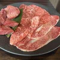 焼肉うしごろ 銀座並木通り店 - 