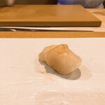 鮨 波づき - ほたて