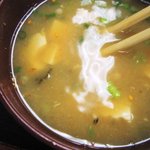 点 - 味噌汁ワカメ豆腐