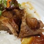 キッチン ブルー グローブ - 残り少ないいちじくを乗せて