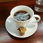 キッチン ブルー グローブ - ミルクを入れます