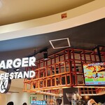 CHARGER COFFEE STAND - 外観