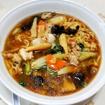 中華食堂 青藍 - 広東めん スープを飲んでw
