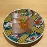Asabu Juuban Sushi Tomo - 白甘鯛　卵黄ソース