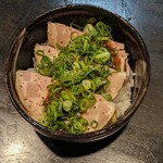 麦とラーメン - ローストポーク丼400円
