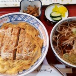 Hashimotoya - カツ丼・もりそば 1100円、生卵 50円、もりそばをかけそばに変更してもらいました