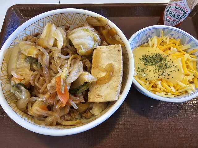 すき家 弘前青山店の牛丼 &ndash; 弘前市青山の24時間営業