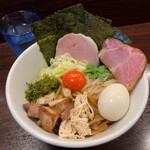 麺屋 ルリカケス - 