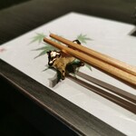 元麻布 牛牛 離宮 - 箸置きが牛！