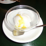 カイバル - クルフィー　牛乳とマンゴーで作るアイスクリーム