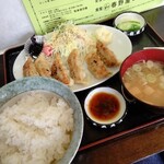 春野屋食堂 - 餃子定食