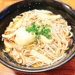 Teuchi Sobaya Nikori - きのこおろし蕎麦