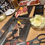 和牛焼肉食べ放題 肉屋の台所 - 