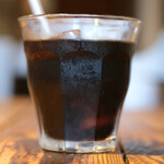 スパイスカフェ - カレー2種 1500円 のアイスコーヒー